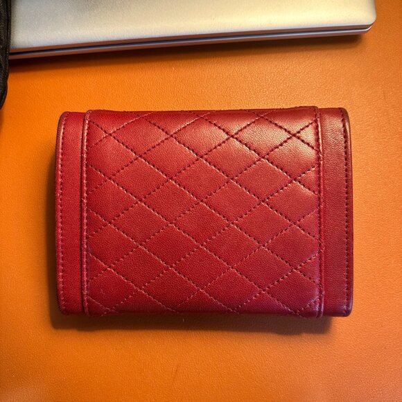YSL Red Small Gaby Quilted Leather Envelope Wallet with Tags, Box, and Dust Bag - Picture 3 of 8